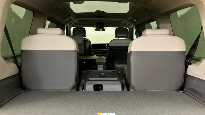 Volkswagen Multivan 2.0 TDI Style 5dr LWB DSG Diesel Estate